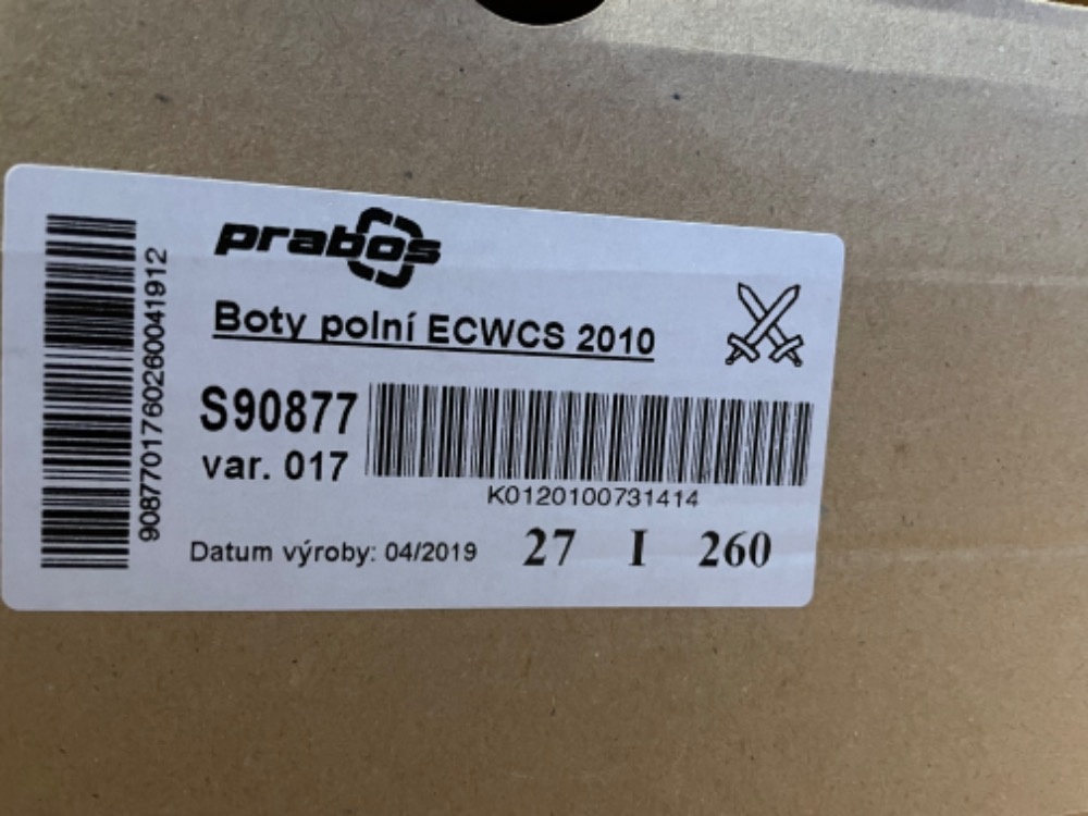 prodám Kanady vel.27 - 2