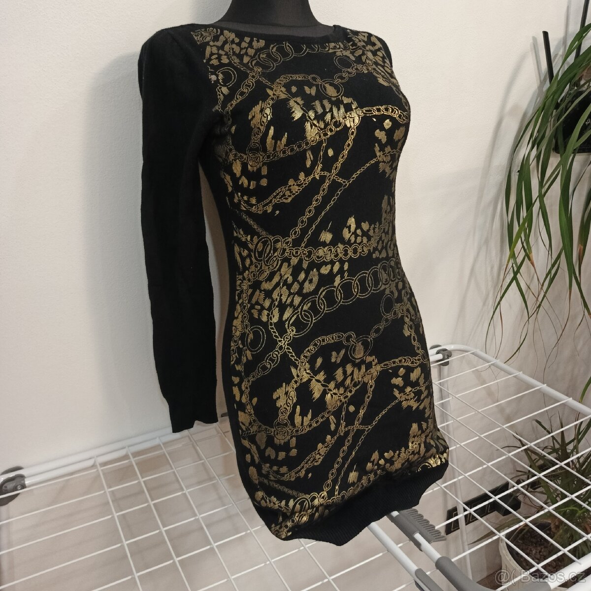 Černo zlaté upletové šaty SM - 2