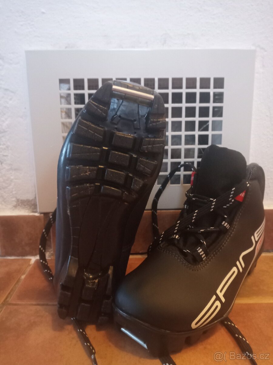 Boty na běžky NNN vel. 31 - 2