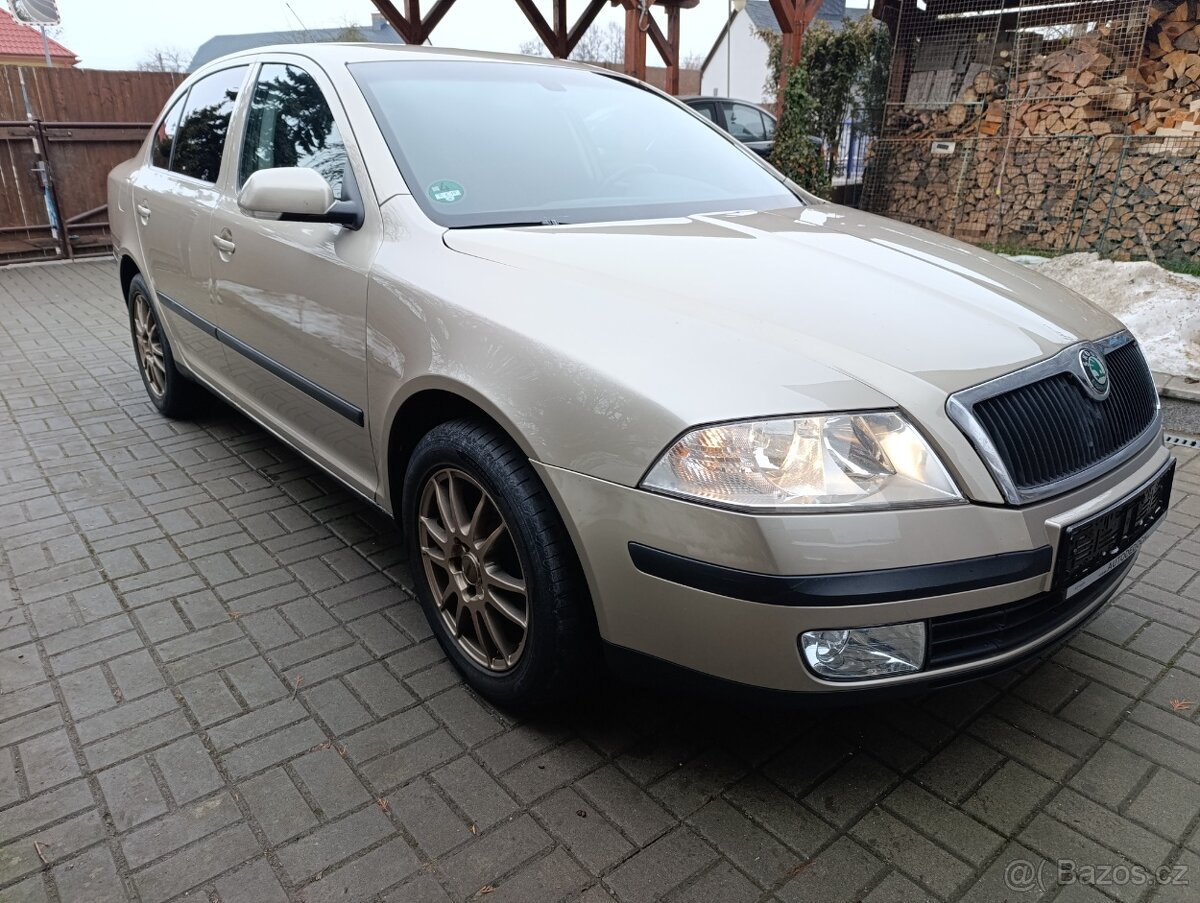 Škoda Octavia 2 1.6 75kw - 2