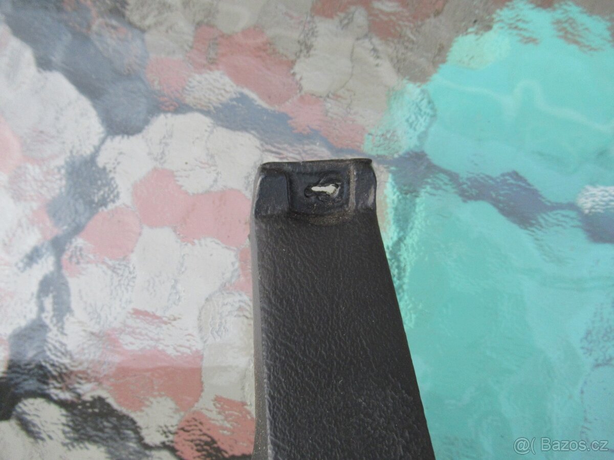 Kryt pod volant BMW E28 - 2