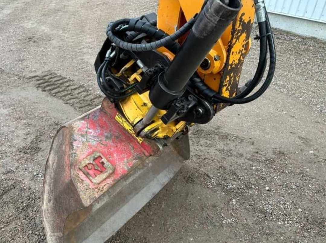 Minibagr.bagr Hanix h36c +rototilt.tiltrotator - 2