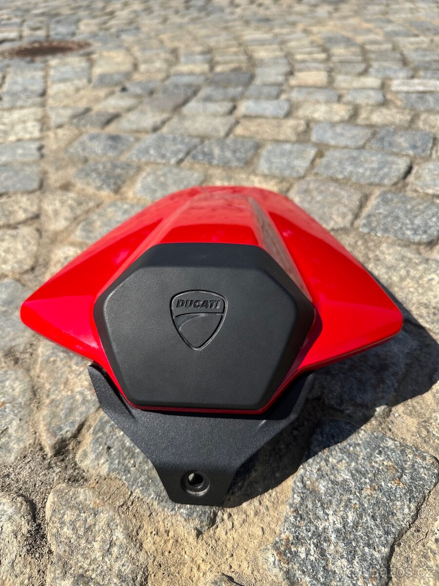 Ducati Monster 937, 950 krovka - 2