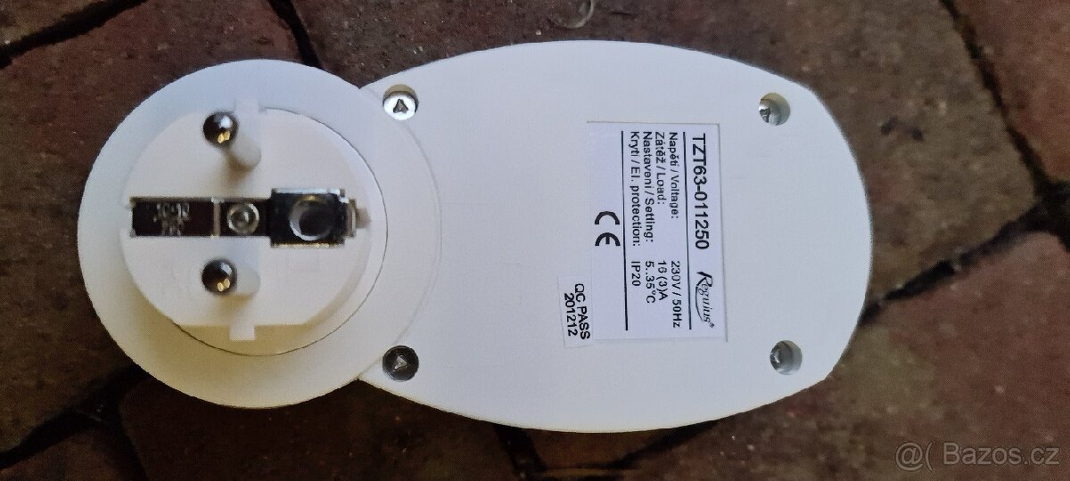 Zásuvkový termostat NOVÉ - 2