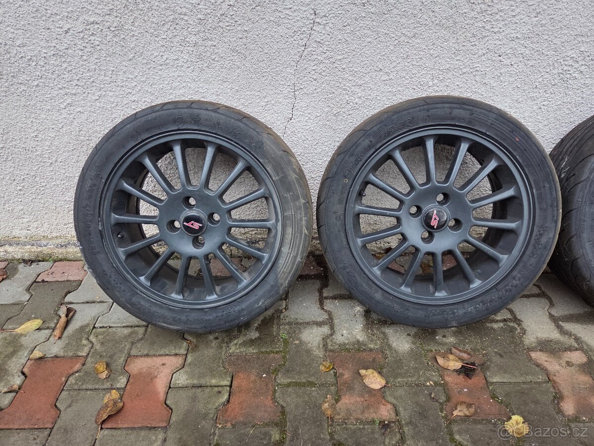 Kola + Semislicky ST200 - 2