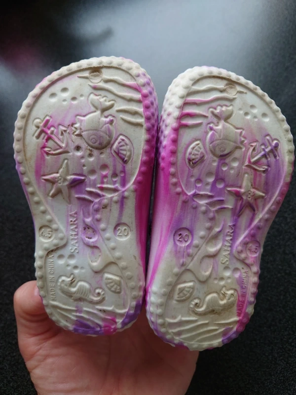 Dívčí sandálky / boty k vodě - 2