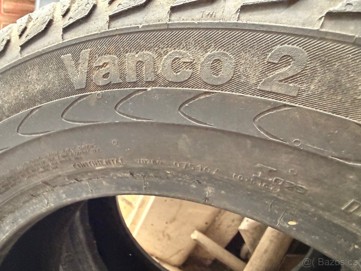 Continental Vanco 2 195/70 R15 C, letní - 2