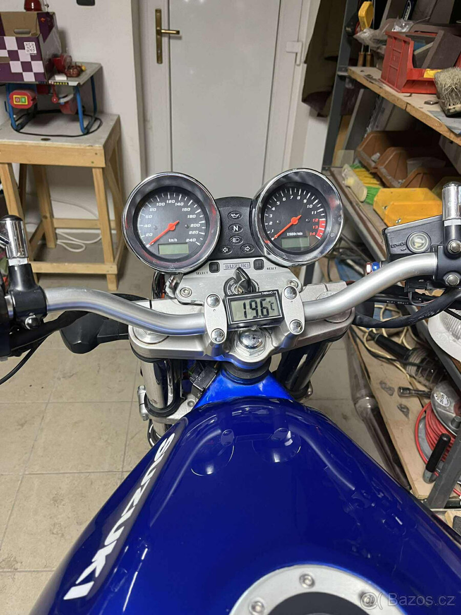 Suzuki GSF 600 - 2