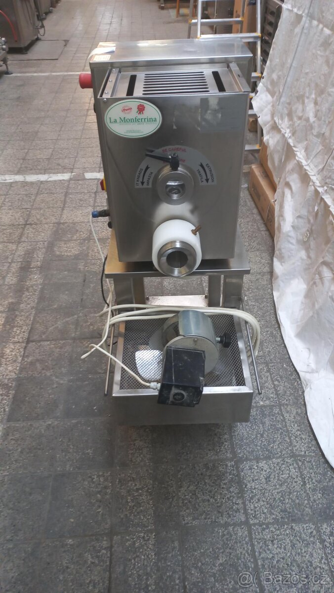 Stroj na výrobu těstovin - 2