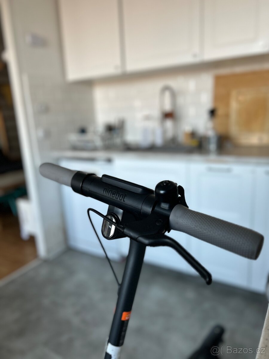 Ninebot KickScooter elektrokoloběžka - 2