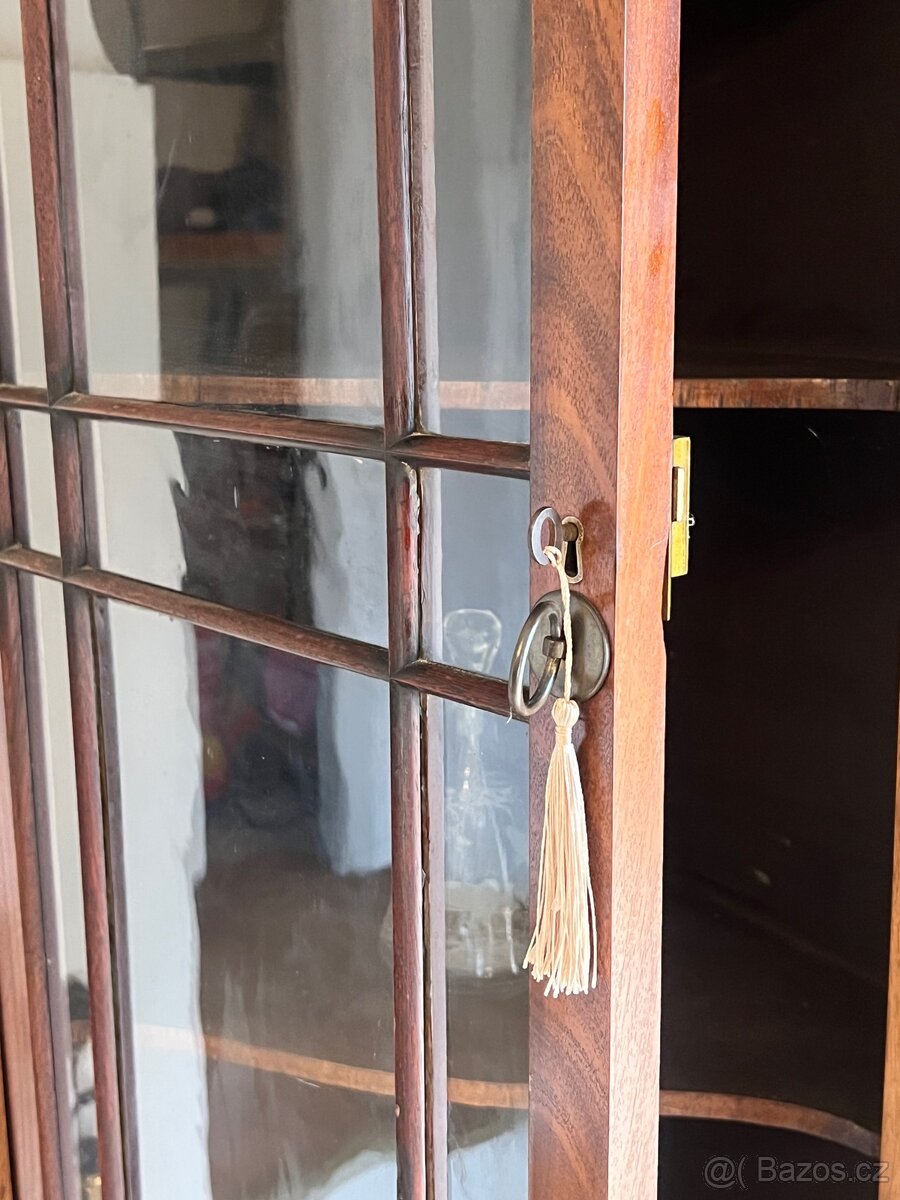 Rohový skleník v klasickém stylu - 2