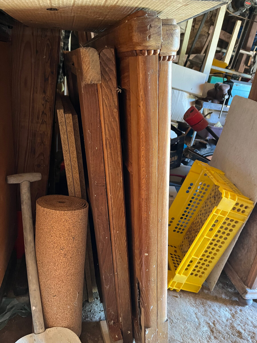 Rám postele - masiv - 2