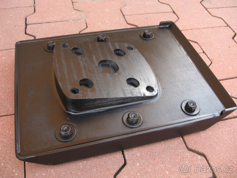 Patka,hutnící nástavec vibračního pěchu. - 2