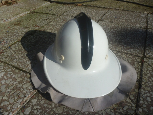 Hasičská přilba - 2
