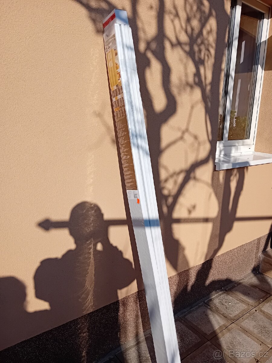 Bílé šoupací dveře - 2