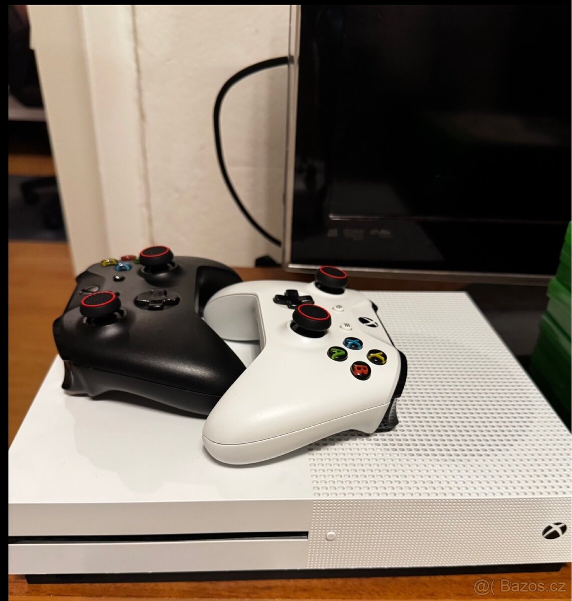 Xbox one s + hry - 2