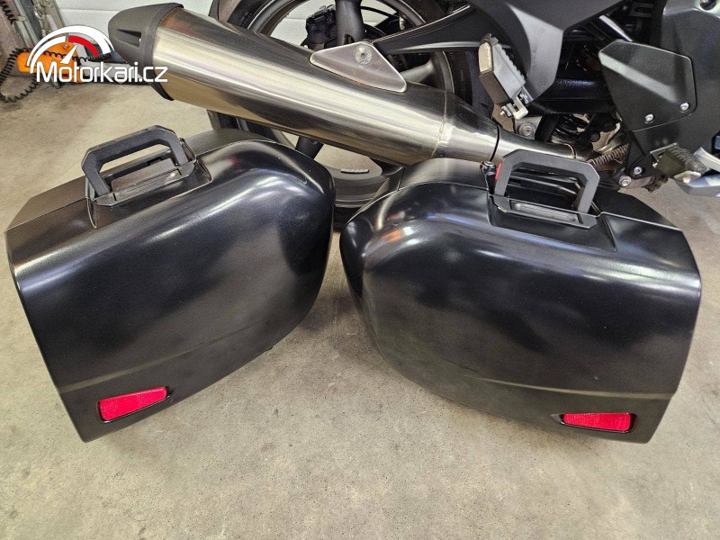 Triumph Trophy 1200 SE - ABS - Kufry - 2