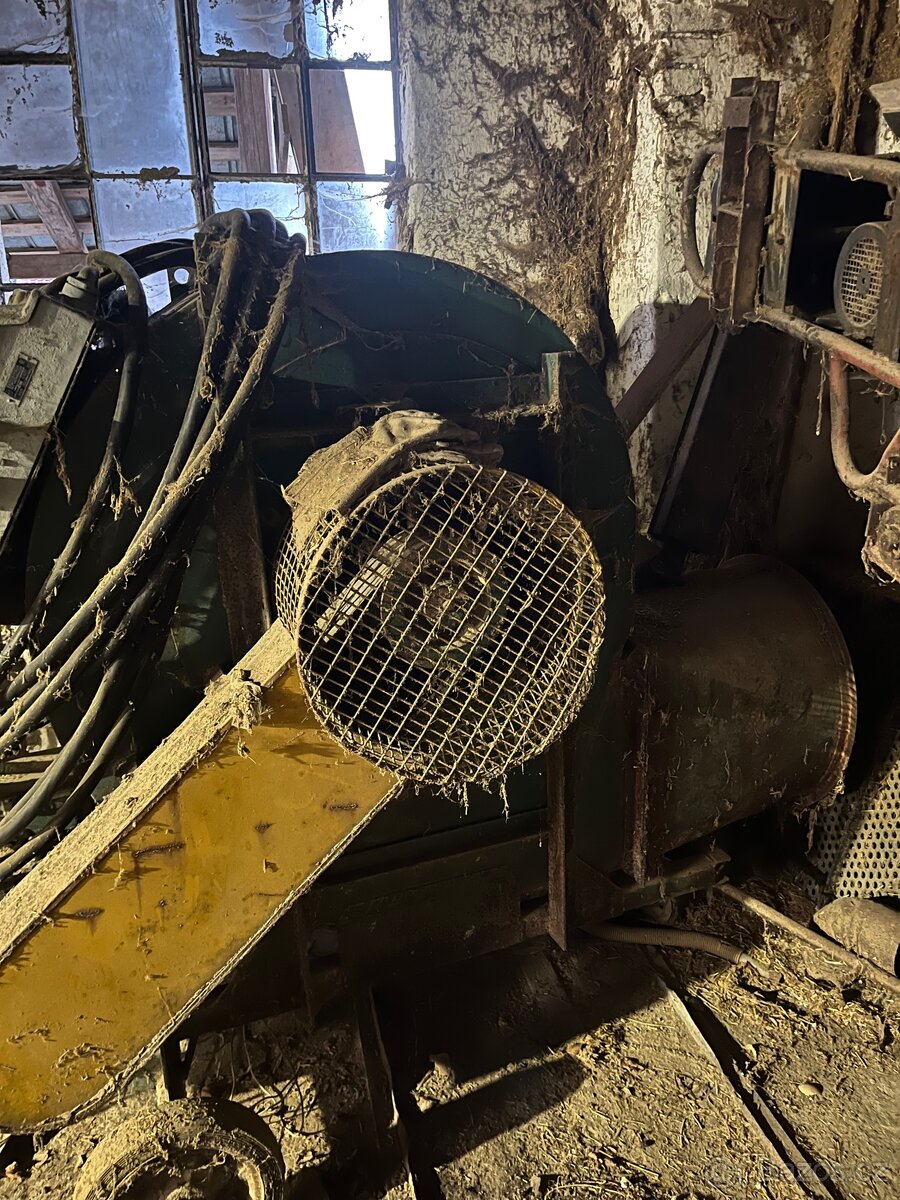 Fukar na seno, senomet - 2