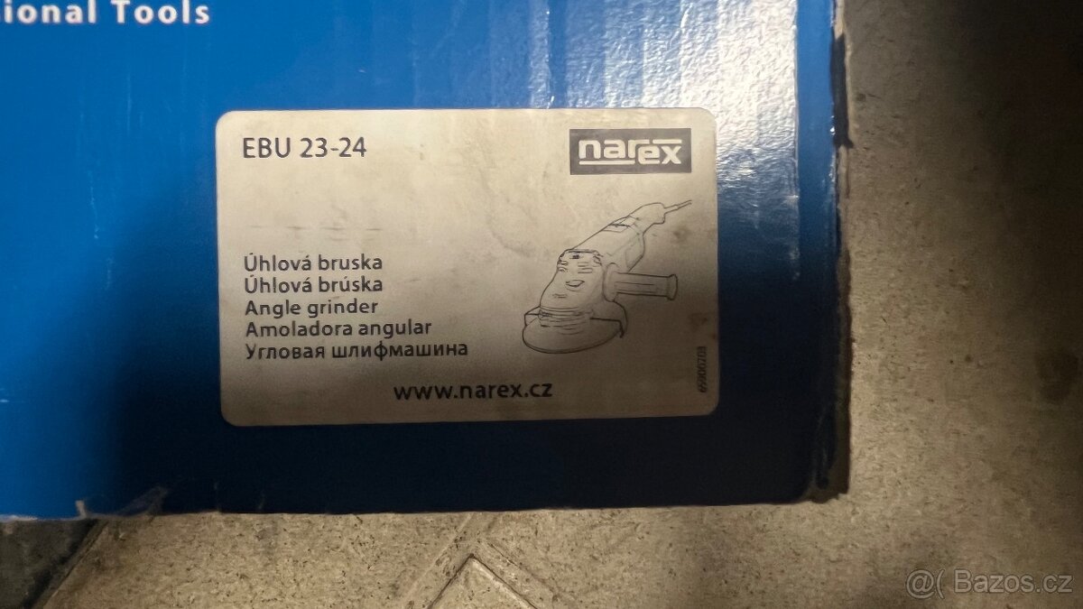 NAREX úhlová bruska EBU 23-24 - 2