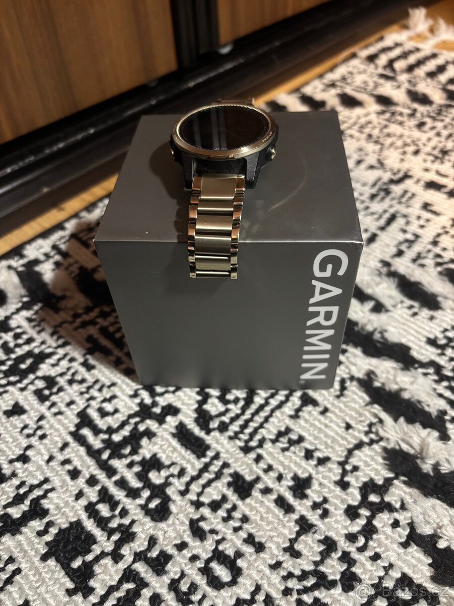 Garmin Fenix 5S Sapphire Goldtone – sportovní chytré hodinky - 2