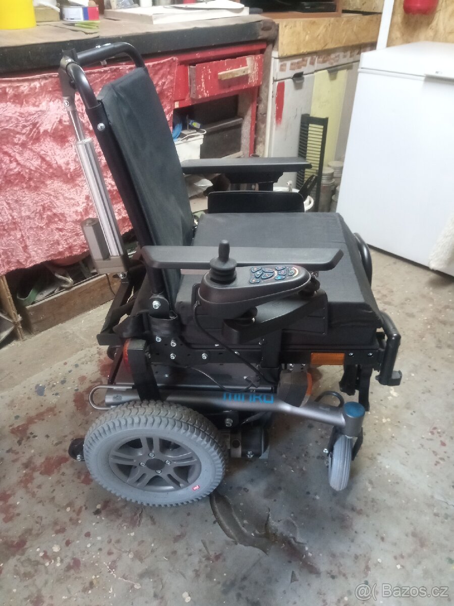 El. Invalidni vozik NOVY - 2