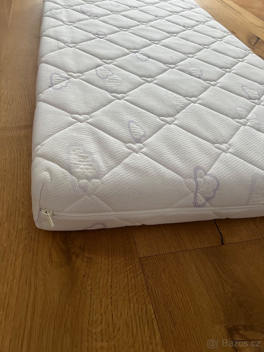 Nová dětská matrace do postýlky, 120x60x10 cm - 2