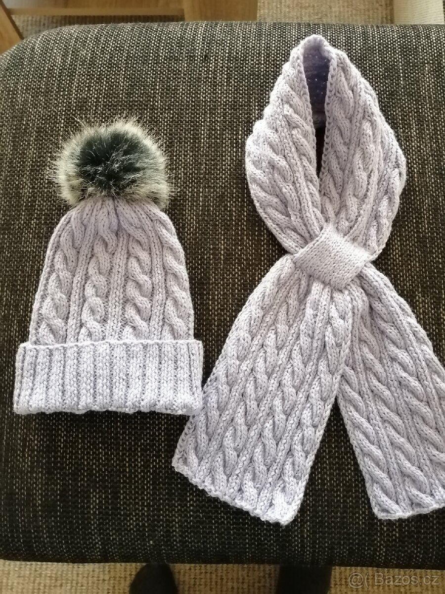 Čepice a šála ručně pletená nová - 2