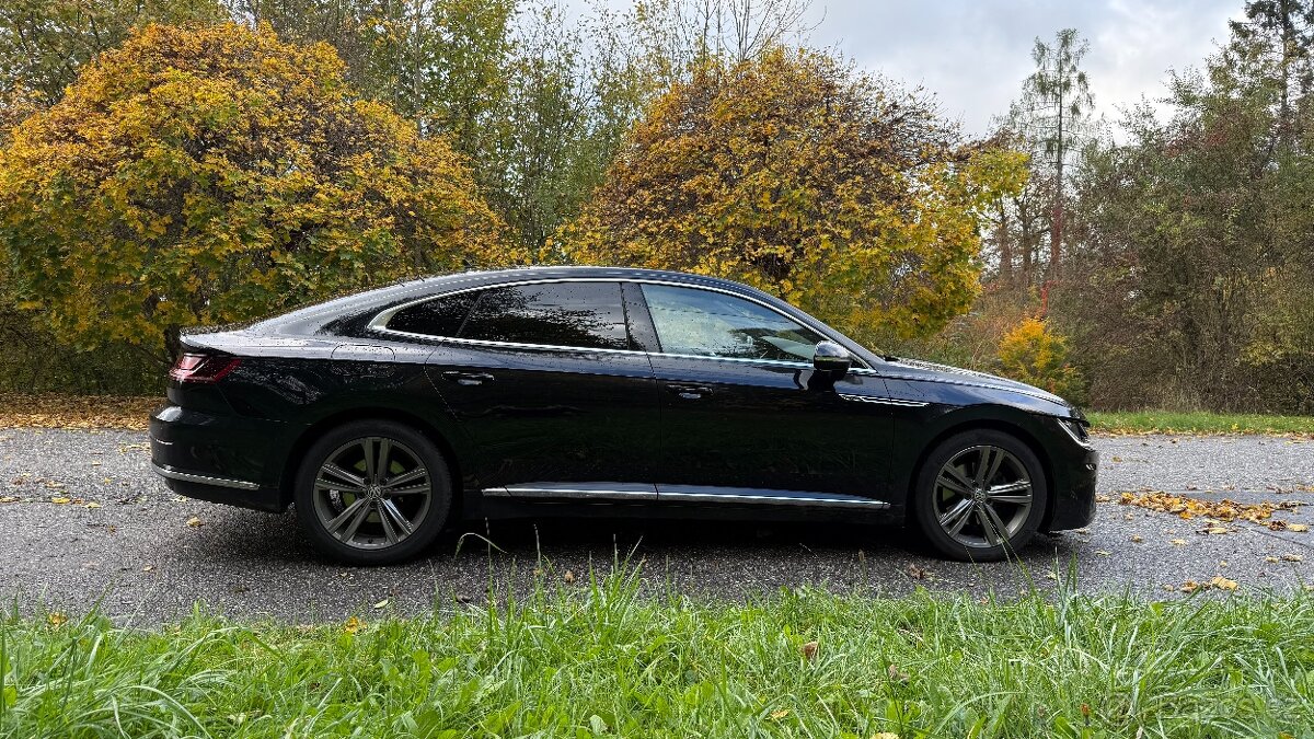 Volkswagen Arteon 2.0 TDI R-LINE - 2