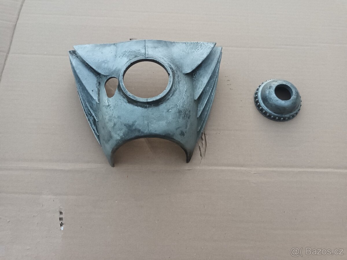 Kryt karburatoru a matice Jawa 350 - 2