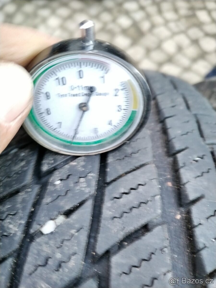 225/65/17 letni pneu TOYO 225/65 R17 - 2