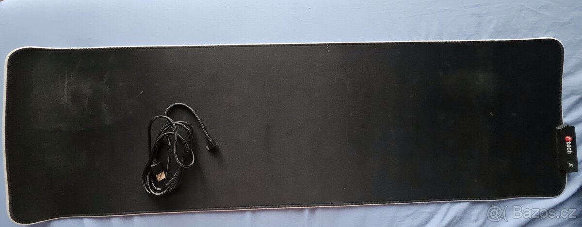 Herní svítící podložka pod myš a klávesnici - 2