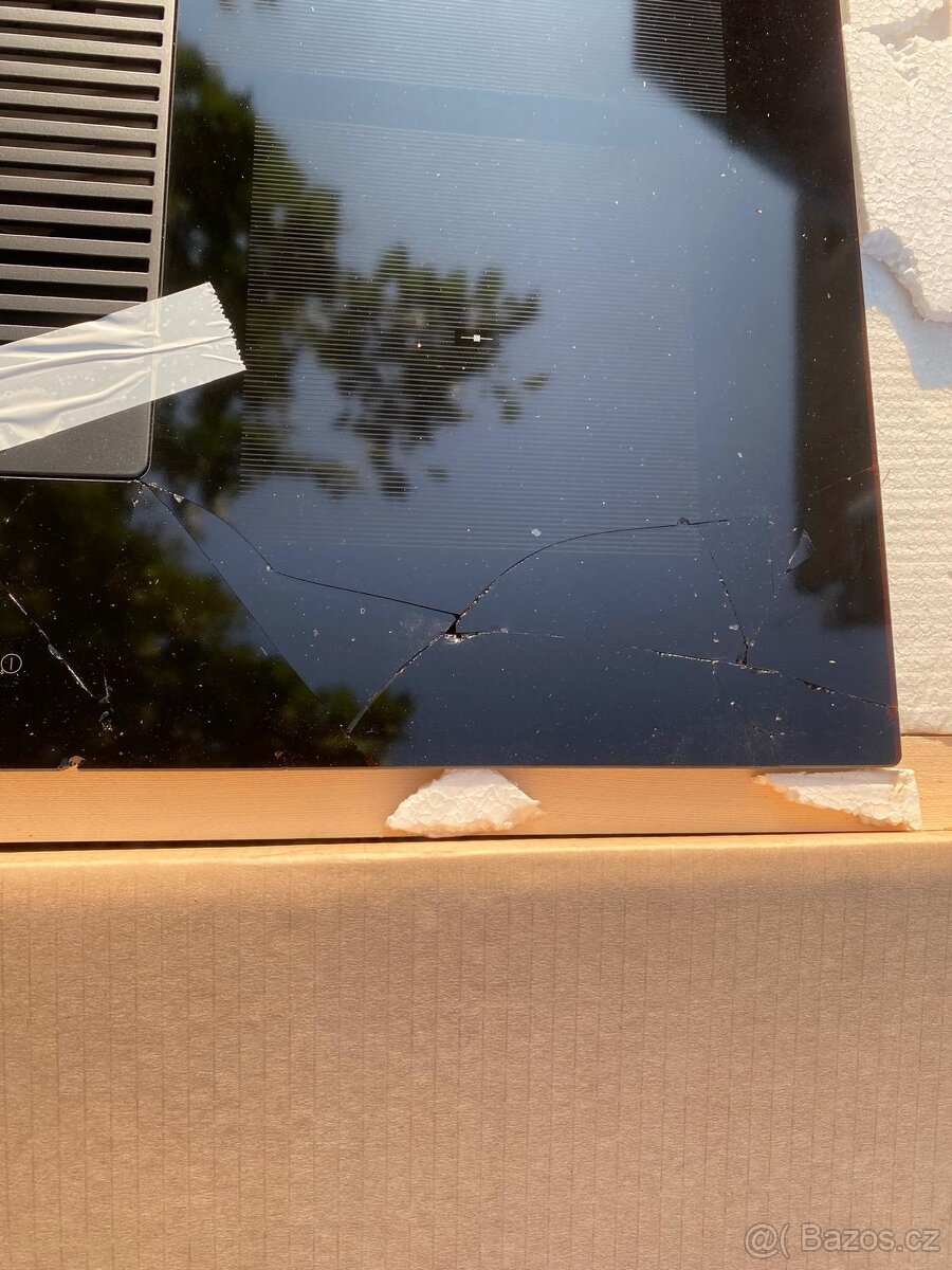 Whirlpool 1065B indukční varná deska, rozbitá - 2