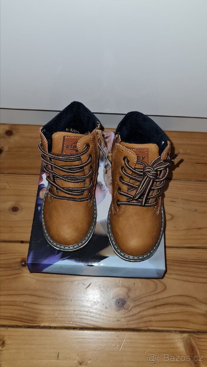 Nové chlapecké boty různé značky i velikosti - 2