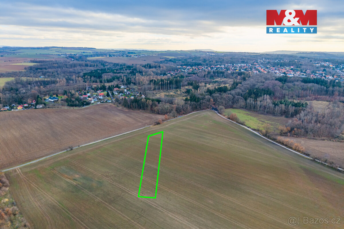 Prodej 1/2 pole, 3690 m², Jesenice - 2