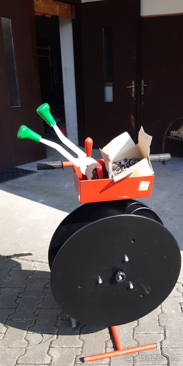 Prodám páskovačku - 2