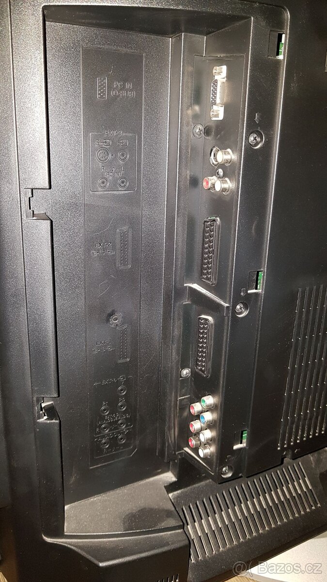 Televizní přijímač JVC LT-32R71BU - 2