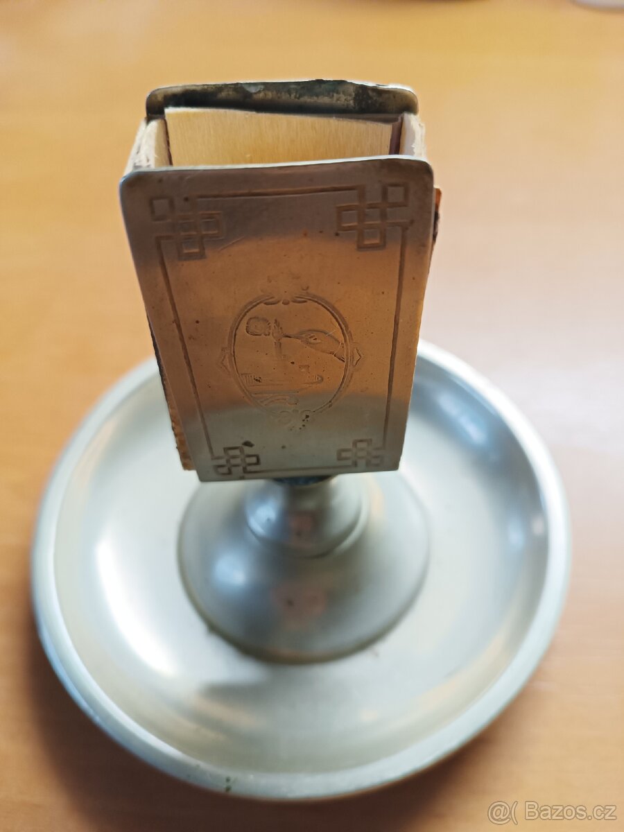 Starožitný popelník - 2