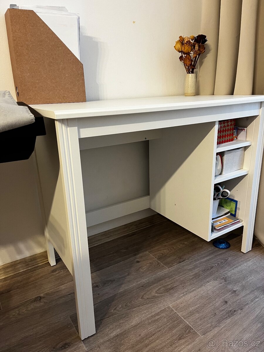 Psací stůl - 2