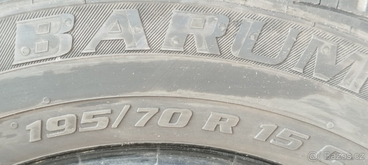 Prodam pneu BARUM 195/70 R 15C - 2