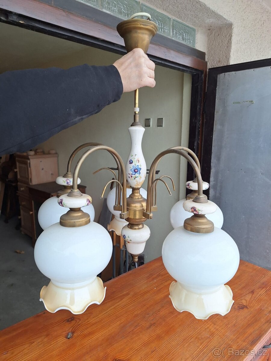 Lustr - 2