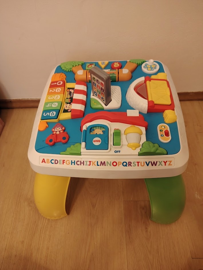 Dětský hrací stoleček - 2