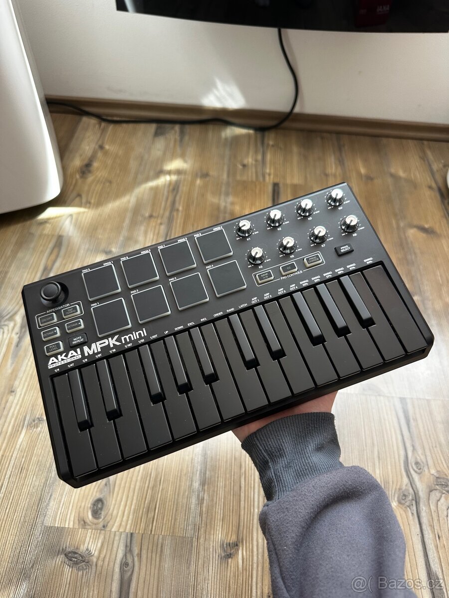 Akai MPK mini 2 - 2