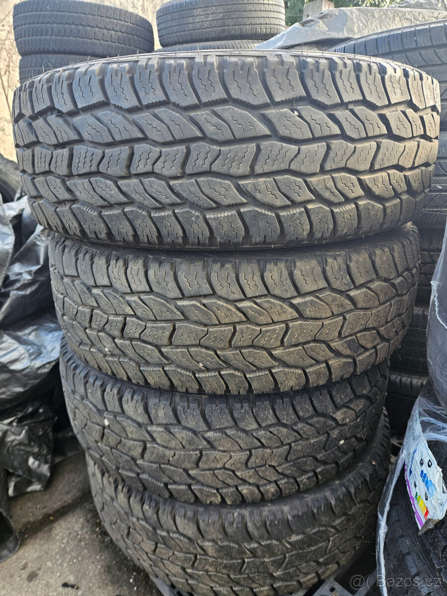 Sada pneu Cooper Discoverer A/T , 205/70/15 - 2