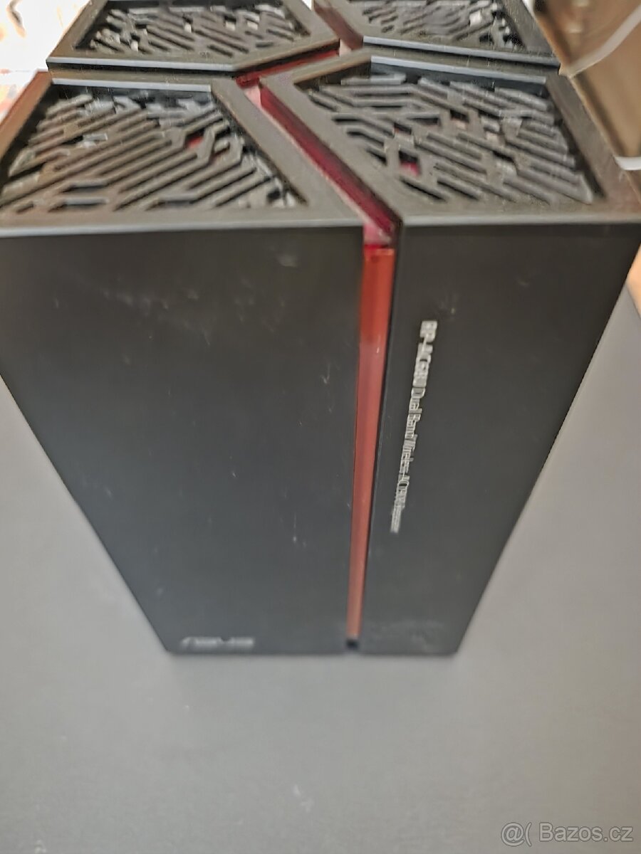 ASUS RP-AC68U Wi-Fi Repeater - 2