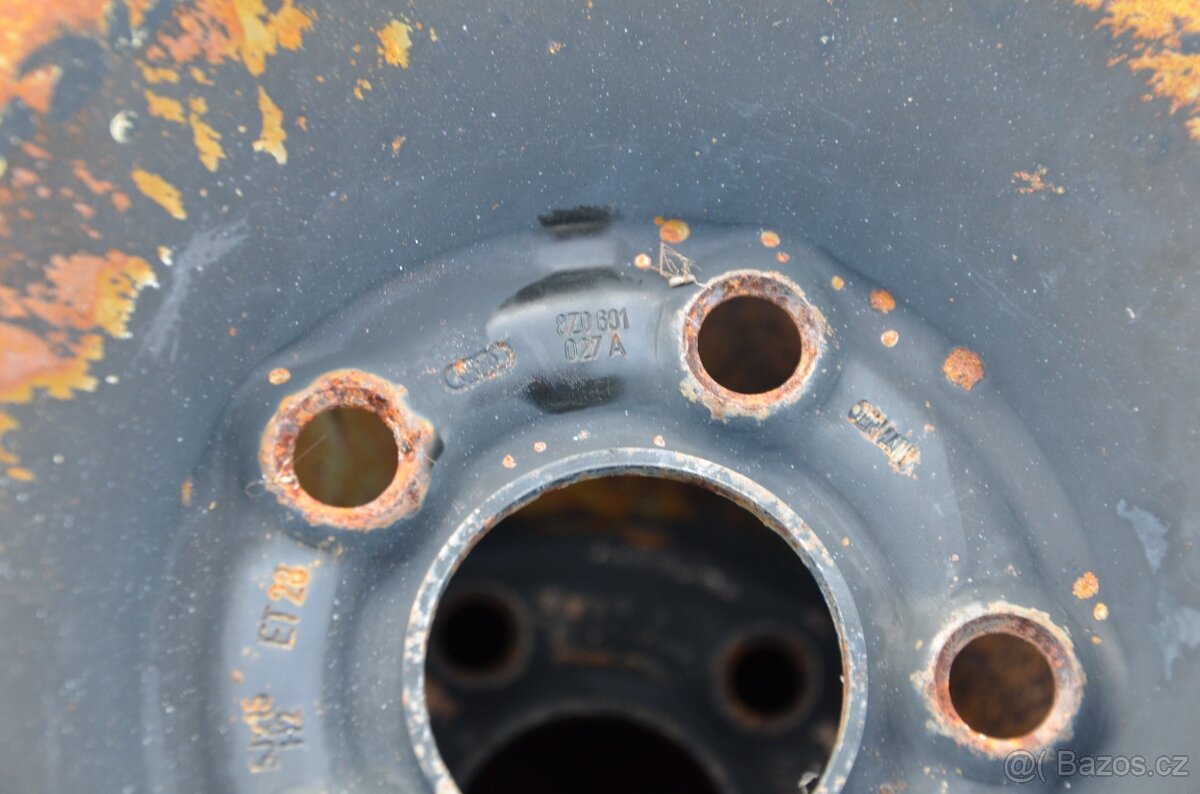 Audi A2 - originální zimní kola 15", 155/65 R15 - 2