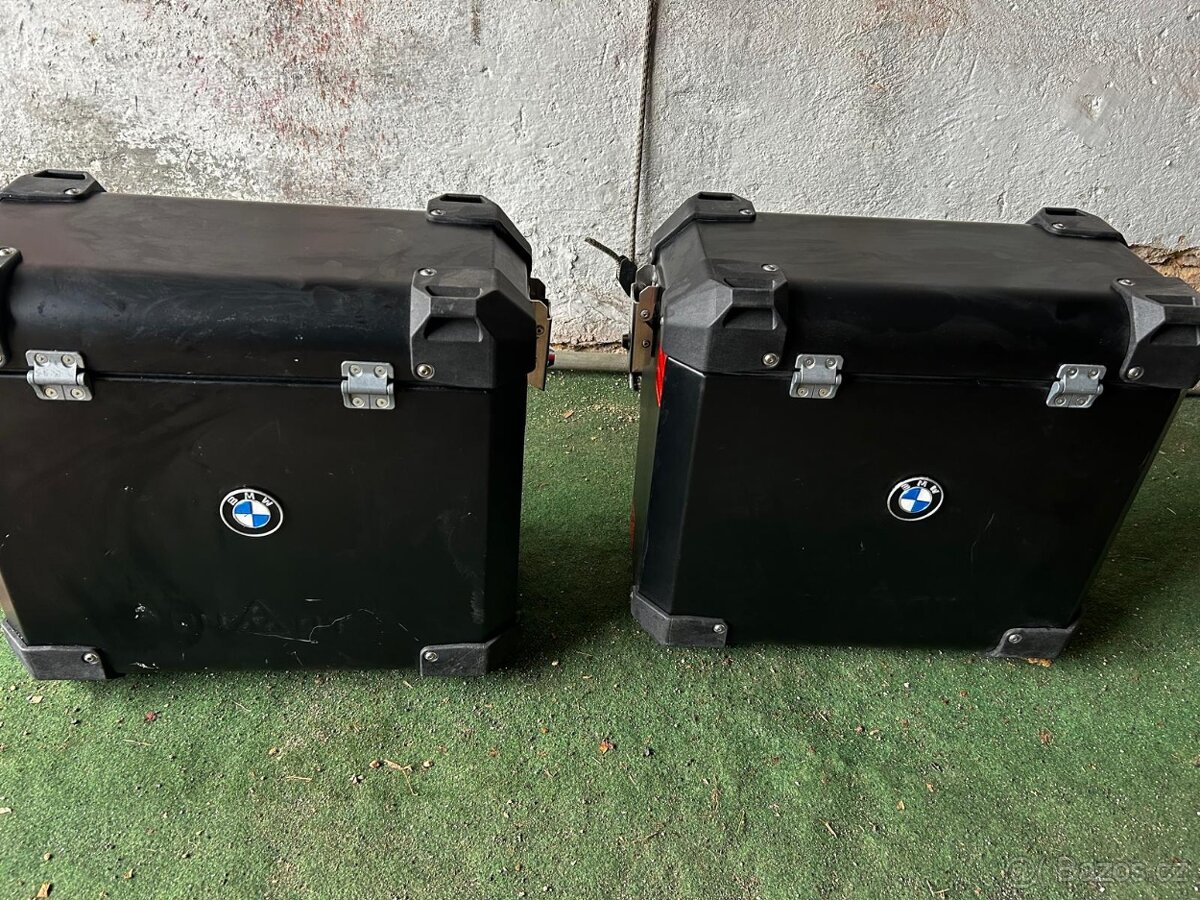 Kufry značka BuMOT - 2