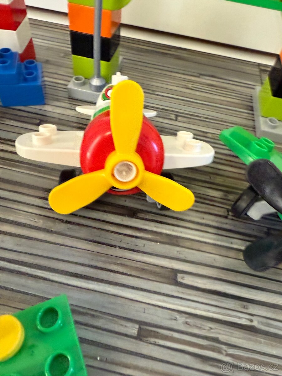 LEGO® DUPLO® 10510 Ripslingerův letecký závod - 2
