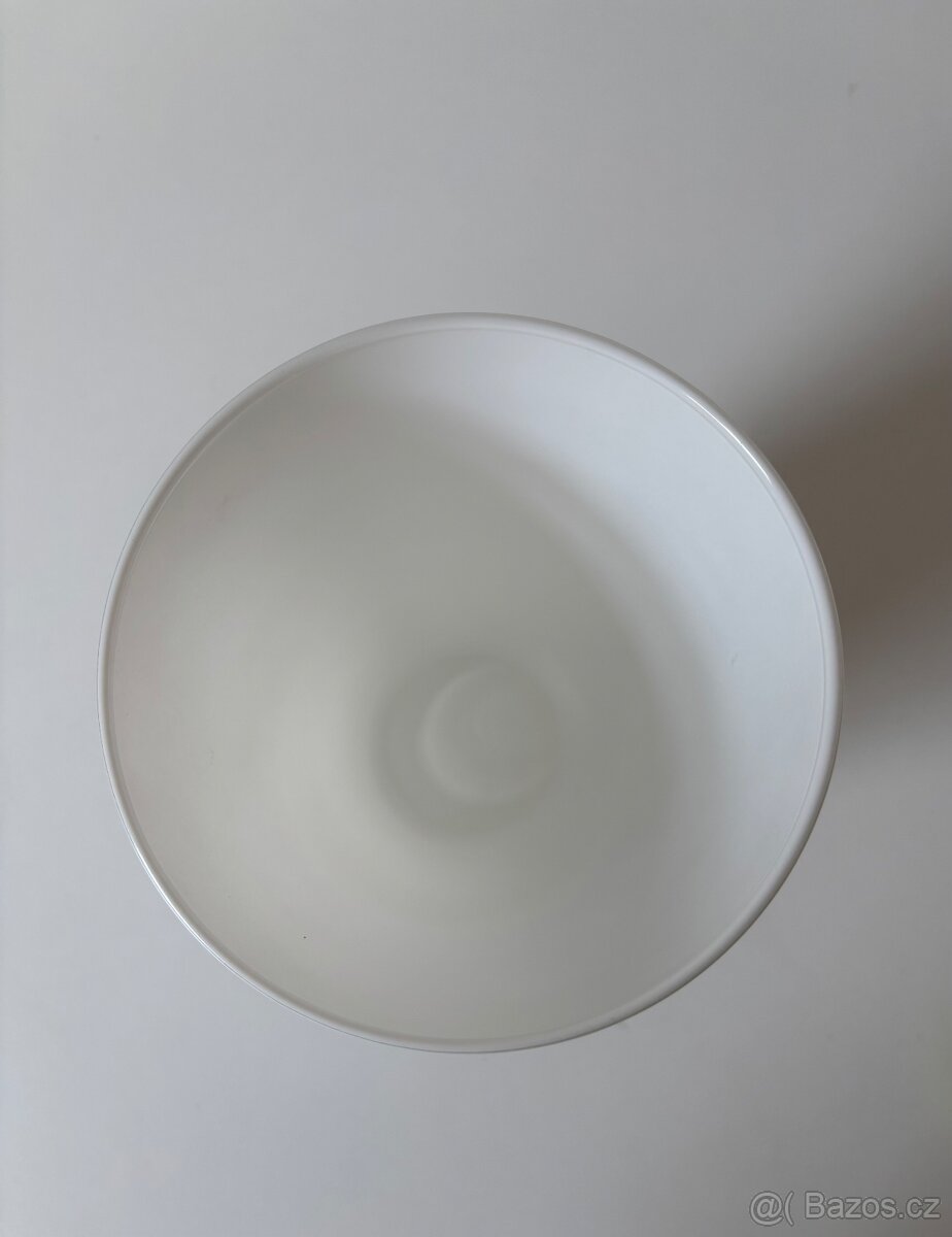 Bílá skleněná 20 cm - 2