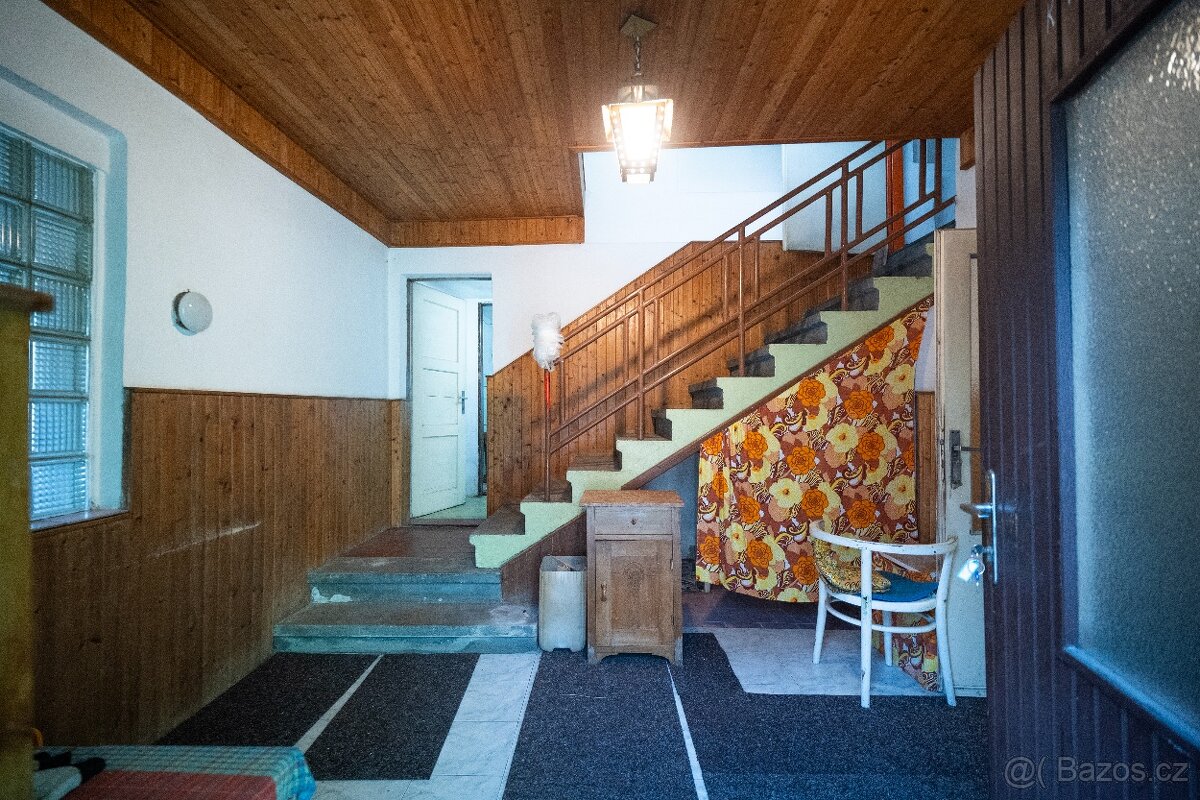 Prodej rodinného domu 246 m² – Česká Metuje - 2
