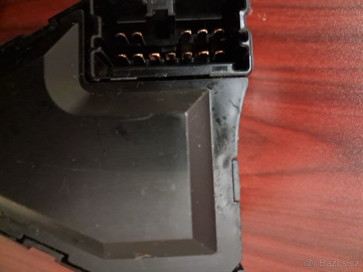 Páčka blikačů Nissan Almera Tino - 2